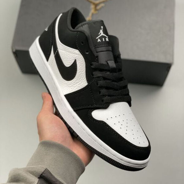 Air Jordan 1 Low Panda (2023)